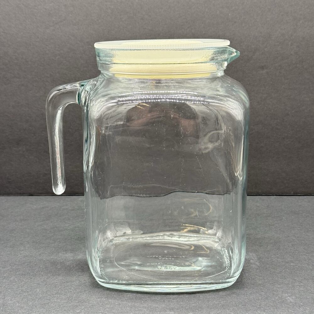 Bormioli Rocco Frigoverre Italy Glass Pitcher Jug Hermetic Lid 68 oz / 2 Liters